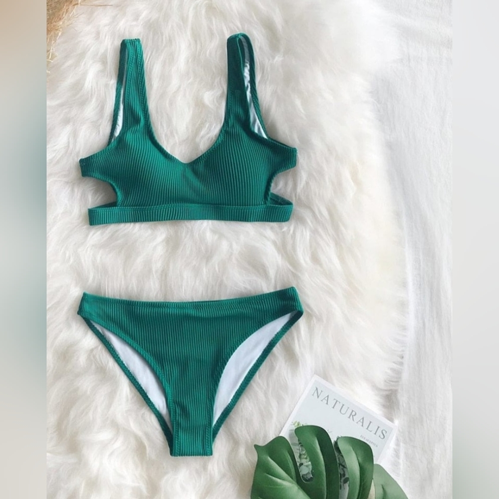 Emerald Velvet Solid Bikini